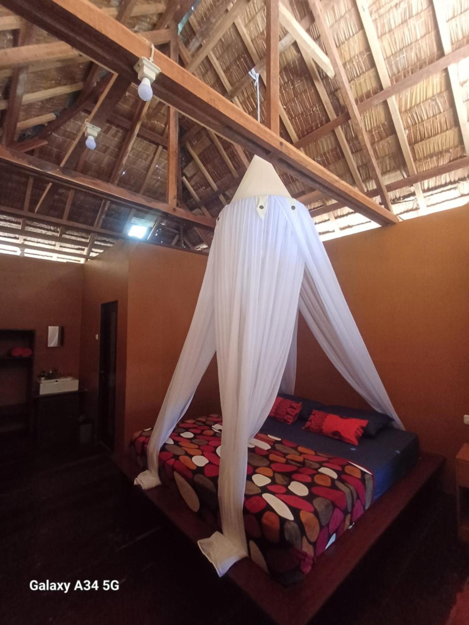 Aldejus Homestay Yennanas Besir Екстер'єр фото
